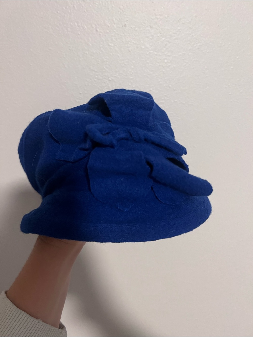 Parkhurst Royal Blue Wool hat with flower design